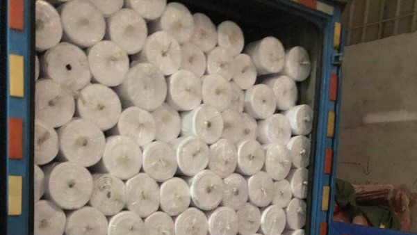 棉感記憶火爆出貨中，羽絨服面料持續(xù)訂購